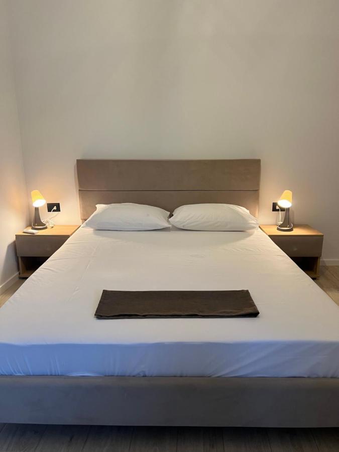 Olga Apartment Sarandë Esterno foto